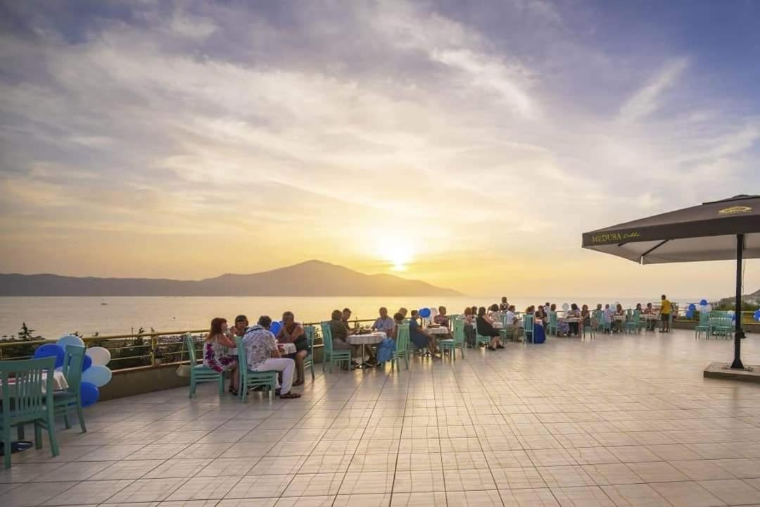 Hotel Princess Jerolda Орикум Экстерьер фото